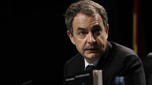 Zapatero echa un cable a Sánchez: 'Todos los presidentes hemos tenido mediadores políticos'