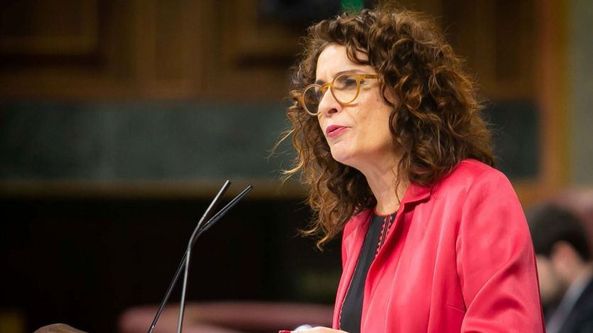 Intervención en el Congreso de la ministra de Hacienda, María Jesús Montero
