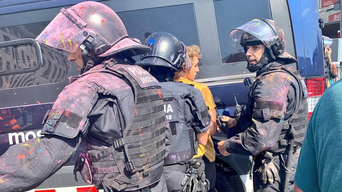 Entre 300 y 500 Mossos d'Esquadra planean abandonar el cuerpo por la "politización" interna