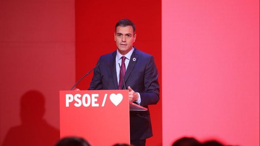 Sánchez advierte a Casado y Rivera: "Ningún cordón sanitario va a resistir la voluntad de la mayoría"