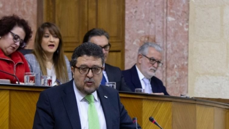 Primera pelea de Vox con PP y Ciudadanos: abandona el Parlamento andaluz tras "bloquearse" sus iniciativas