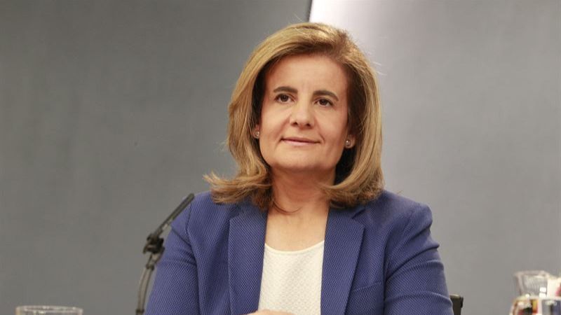 Fátima Báñez, la ex ministra que 'atribuyó' a la Virgen del Rocío la salida de la crisis, deja la política