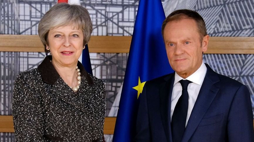 Brexit: según la 'BBC', la Unión Europea ofrecerá un año extra al Reino Unido para apuntalar su salida