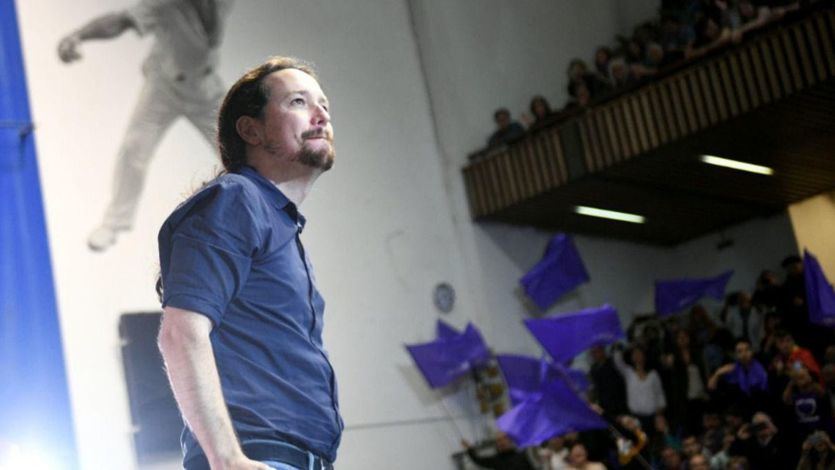 Unidas Podemos celebra el Día de la República en Eibar, primer ayuntamiento que izó la bandera tricolor