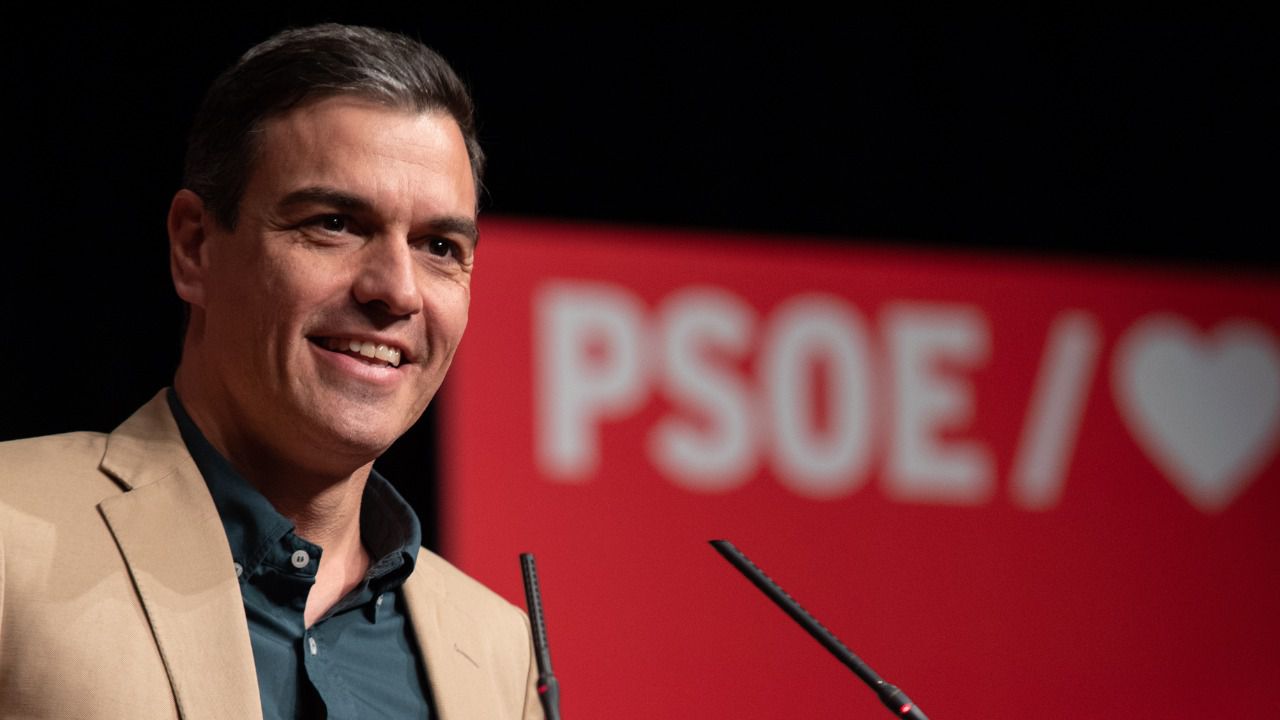 Ni independencia ni 155: el PSOE promete impulsar "el autogobierno" en Cataluña