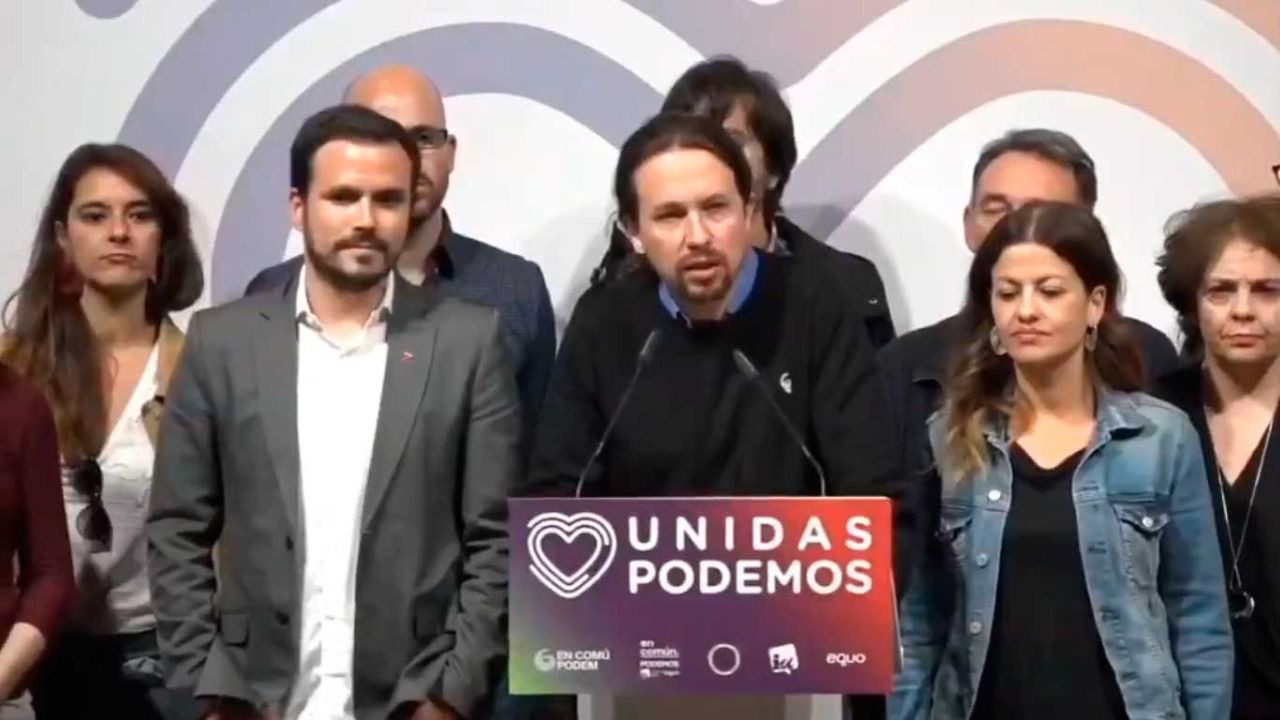 Un Iglesias serio ofrece a Sánchez un gobierno de coalición sin querer mentar a Ciudadanos