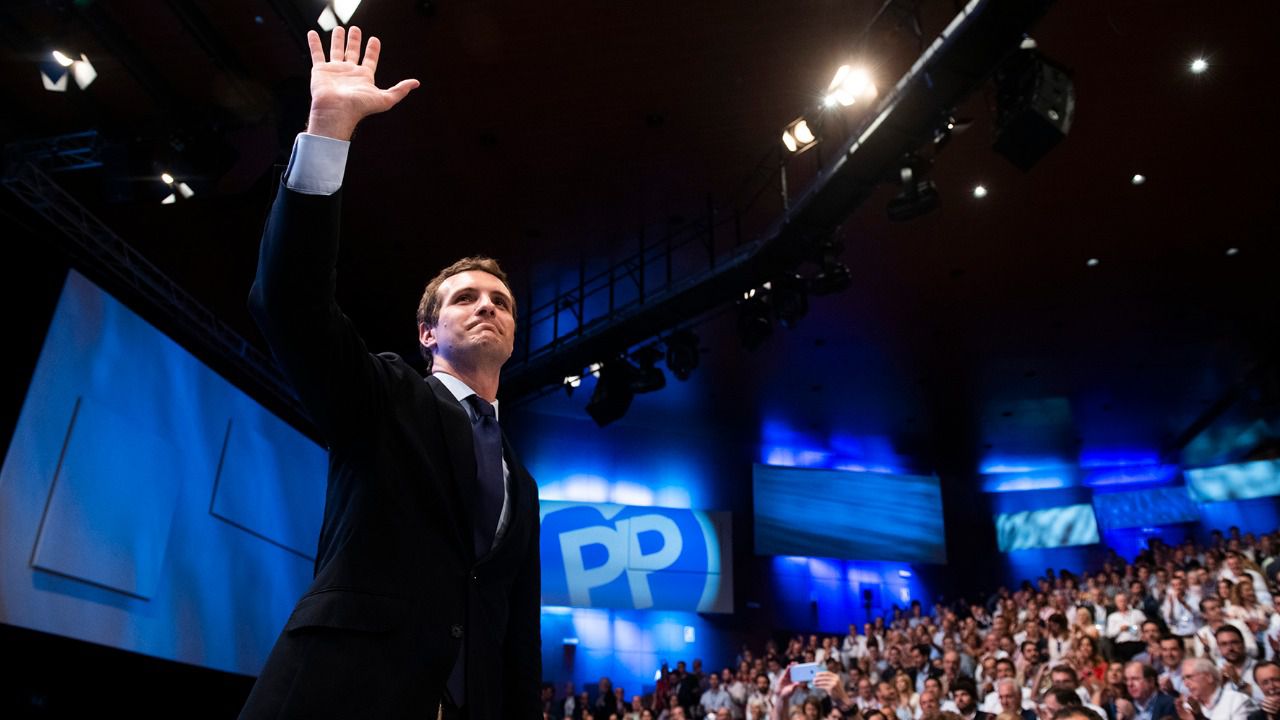 Casado sobrevivirá, de momento, gracias al calendario electoral