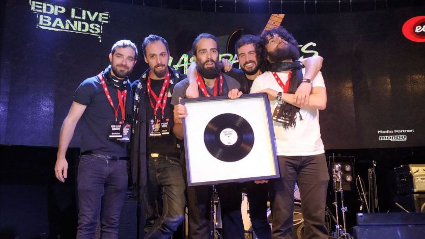 Tras ganar como el mejor directo en la EDO Live Bands 2019, Beluga hace doblete en Madrid (vídeoclip de 'Bioluminiscencia)