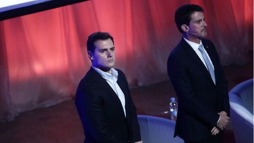 Rivera desautoriza a Valls: Ciudadanos sólo apoyaría al socialista Collboni en Barcelona