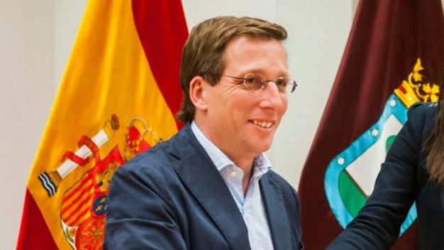 Adiós a Carmena: Almeida, nuevo alcalde de Madrid con los votos de Ciudadanos y Vox