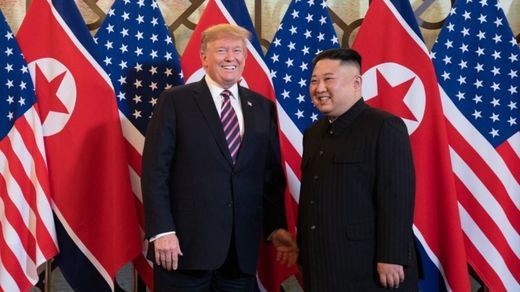Trump se convierte en el primer presidente de EEUU en pisar Corea del Norte e invita a Kim Jong-un a la Casa Blanca