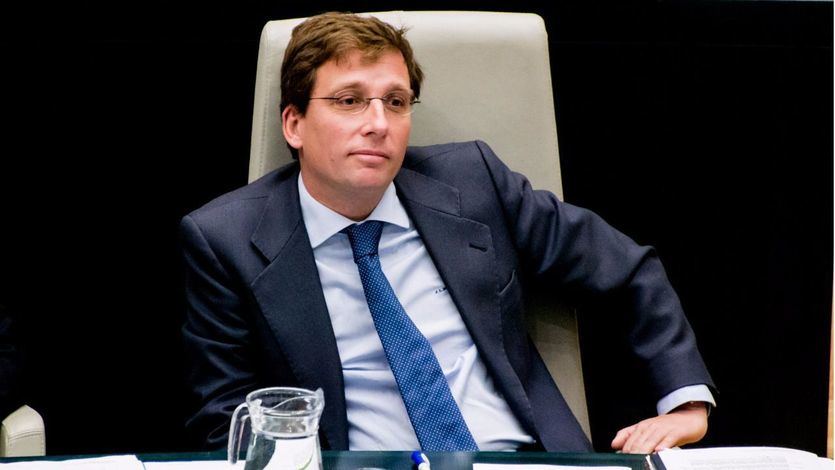 Almeida, sobre los activistas de Greenpeace: 'Envidio el tiempo libre que tienen para encadenarse'