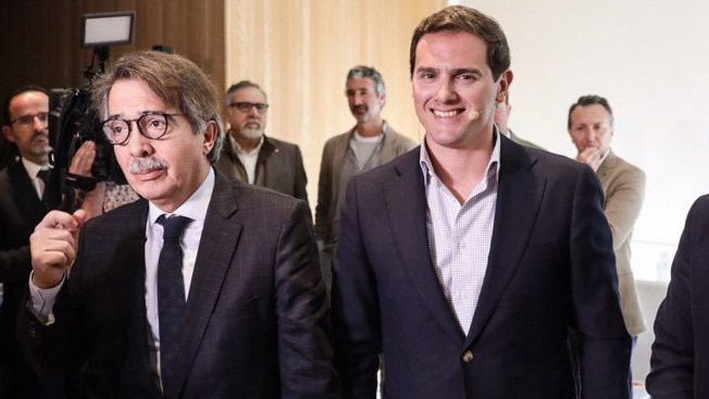 La dimisión de Xavier Pericay, fundador de Cs en Baleares, agudiza la crisis 'naranja'