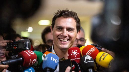 El 'Financial Times' también critica a Ciudadanos y le pide apoyar a Sánchez