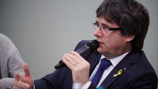 Puigdemont abre la puerta a Sánchez en un último intento de recuperar la iniciativa soberanista