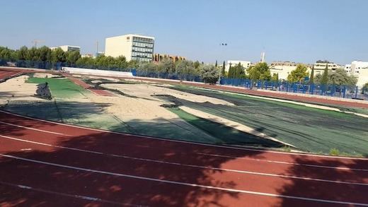 Vista general de la mini-pista de atletismo del Ensanche de Vallecas