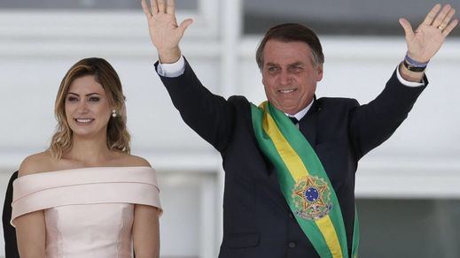 Bolsonaro ofende a Macron con una referencia a la edad de su mujer y el francés le contesta