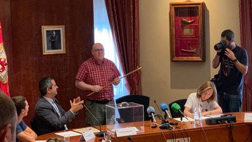 ¿Ha entregado el PSOE la localidad de Huarte a Bildu como pago por su apoyo al Gobierno navarro?