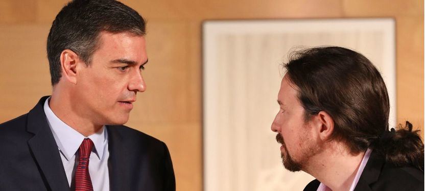 Sánchez e Iglesias calientan la reunión de los equipos negociadores de la investidura