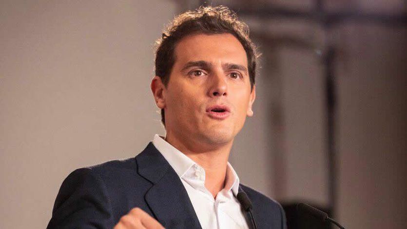 Rivera abre ya la puerta a la abstención a Sánchez a cambio de tres condiciones