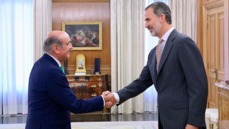 José María Mazón con el rey Felipe VI
