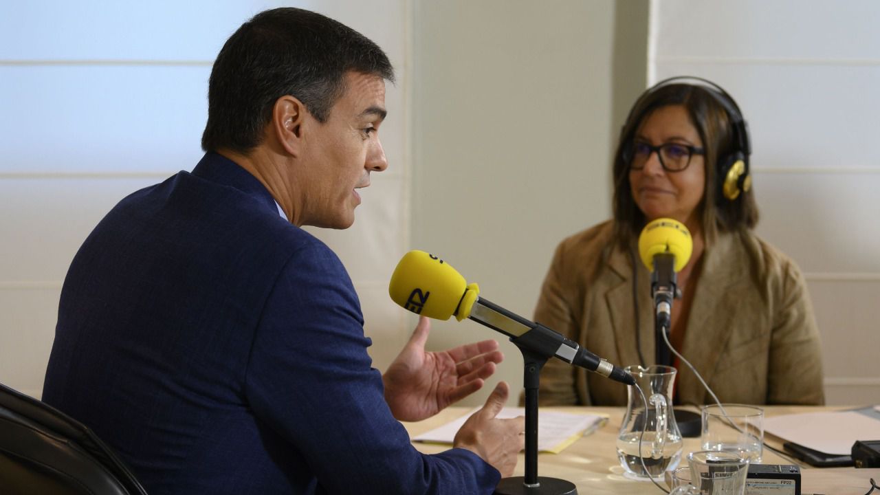 Sánchez aconseja a Torra no jugar con fuego: 'El 155 se puede aplicar estando en funciones'