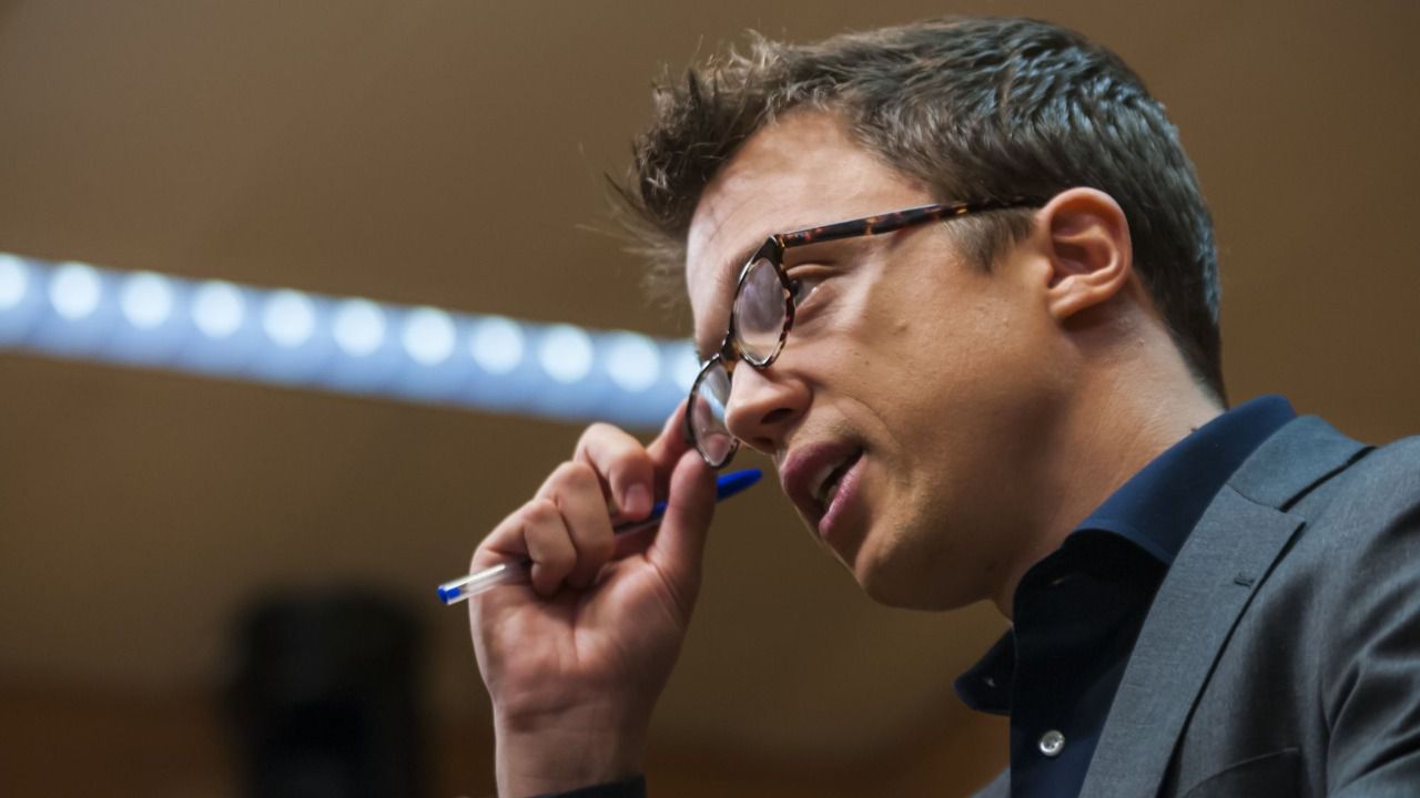 Errejón logra en el último minuto los avales necesarios para presentarse en Barcelona y Baleares