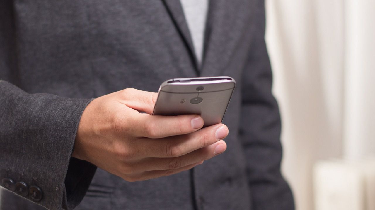 El Estado te 'espiará' 8 días durante 3 semanas rastreando tu móvil en todo el país... ¿es legal?