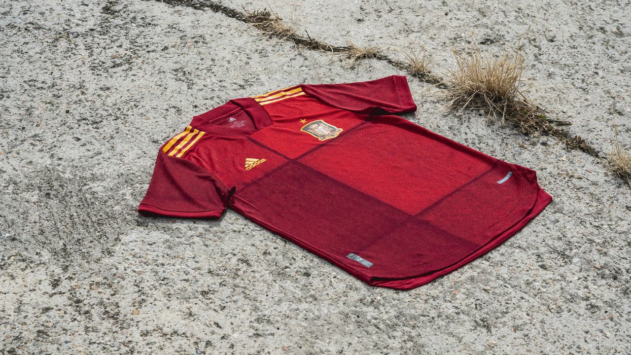 La transgresora camiseta de España para la Eurocopa 2020