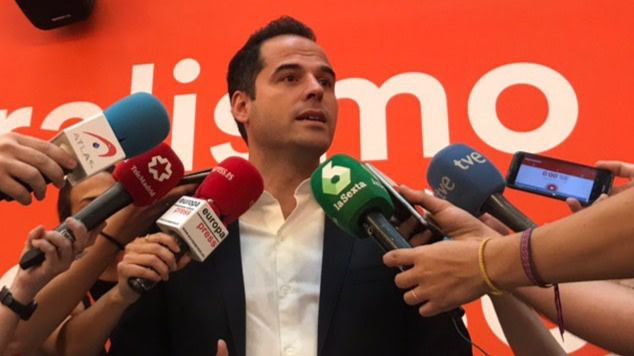 Ignacio Aguado deja caer su nombre en la carrera sucesoria de Ciudadanos
