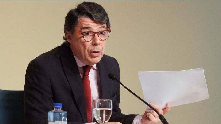 El juez propone juzgar a Ignacio González en el 'caso Lezo' por malversación y fraude en la compra de Emissao