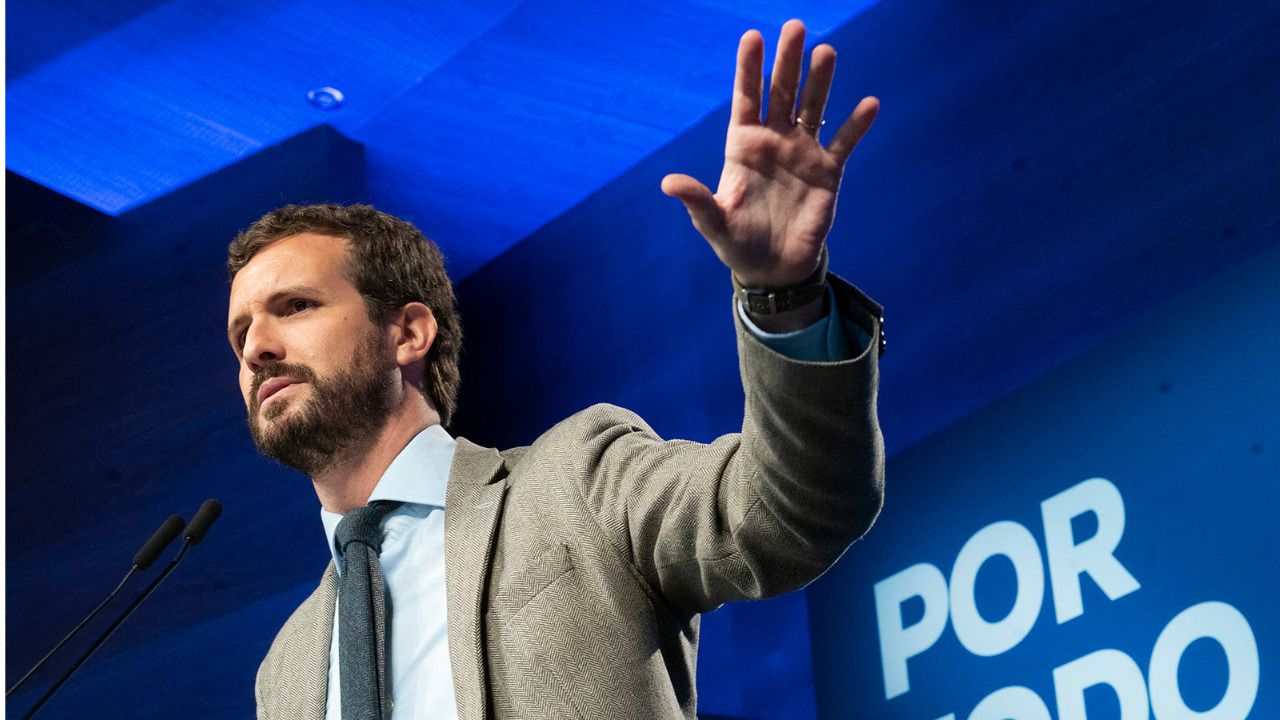 Casado reitera su 'no' a Sánchez: "Llevo 15 días esperando la llamada y el PP no puede ser humillado"