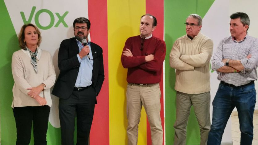 La cúpula de Vox en Murcia dimite por 'exceso de trabajo' debido a su 'gran crecimiento'