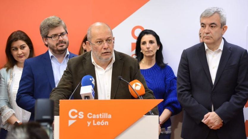 Los audios de la reunión de Ciudadanos revelan tensión en el sector crítico