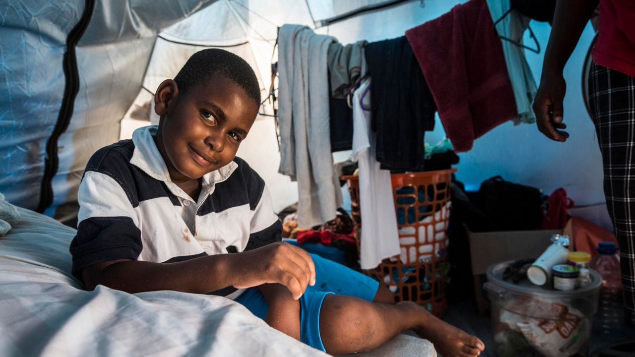 El cambio climático multiplica por seis el número de niños desplazados por tormentas en el Caribe