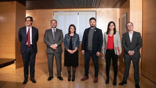 PSOE y ERC se citan en Barcelona para intentar desatascar la investidura a la tercera