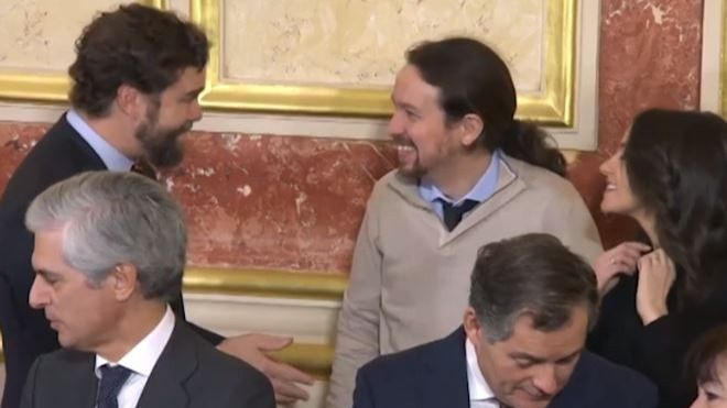 Pablo Iglesias justifica su 'colegueo' con Iván Espinosa de Vox en los actos de la Constitución