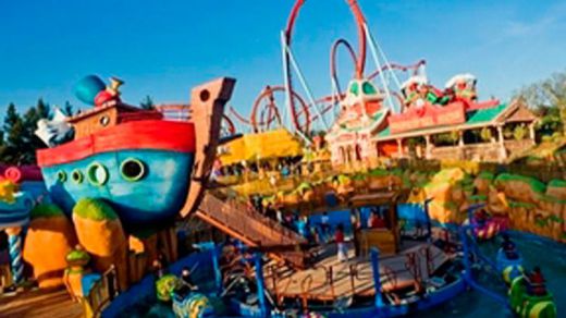 Estas Navidades disfruta de unas vacaciones diferentes visitando los mejores parques temáticos