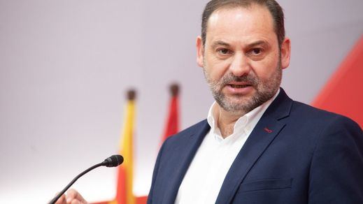 Ábalos dio por sentado que ERC no contempla la vía unilateral en Cataluña