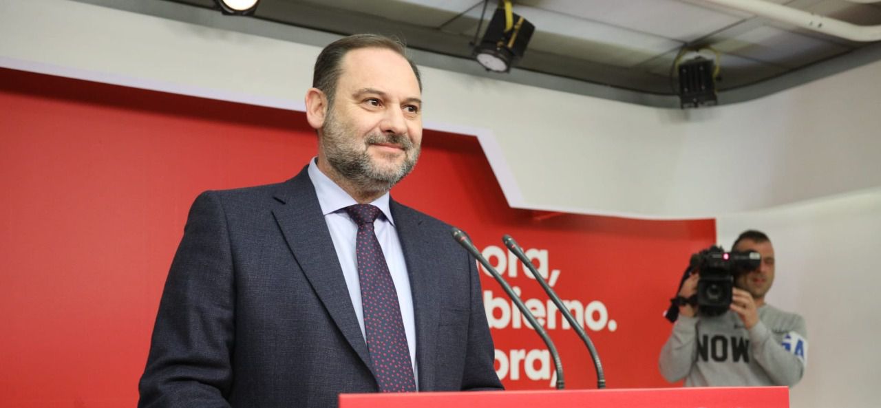 El PSOE explica su acuerdo con ERC: "Una consulta no es un referéndum de autodeterminación"