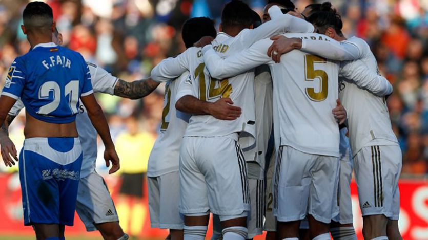 El Madrid resuelve a balón parado un vulgar partido en Getafe (0-3)