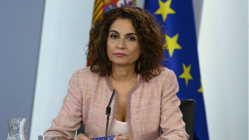 María Jesús Montero asumirá la portavocía del Gobierno y conservará su cartera