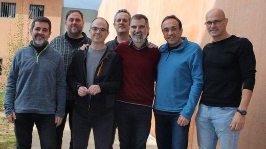 Amnistía o indultos en Cataluña: el as en la manga que se guarda Sánchez para la legislatura