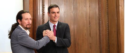 Sánchez blinda y potencia el ámbito económico del Gobierno y cede a Podemos el social