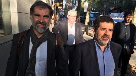 Los Jordis, Sànchez y Cuixart, tendrán en breve un primer permiso para salir de prisión