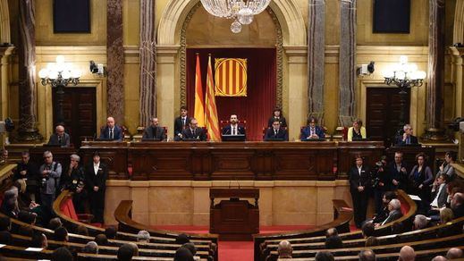 Lo que logra unir el voto de PP, Cs y JxCAT: la subida de sueldo de los diputados del Parlament