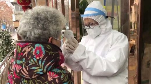 El Gobierno transmite calma ante la crisis del coronavirus mientras China reconoce ya 80 muertes