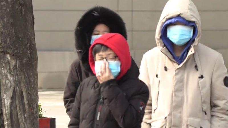 Coronavirus: China supera la barrera psicológica de los mil muertos