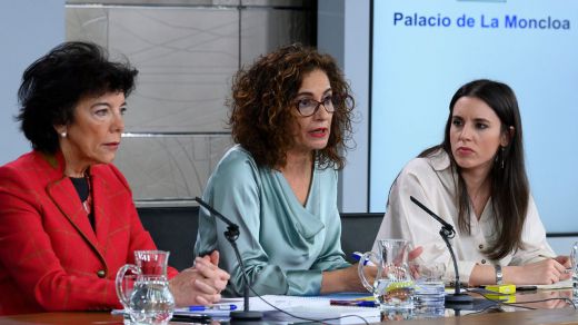 El Consejo de Ministros judializará el pin parental, retocará la reforma laboral y creará nuevas tasas