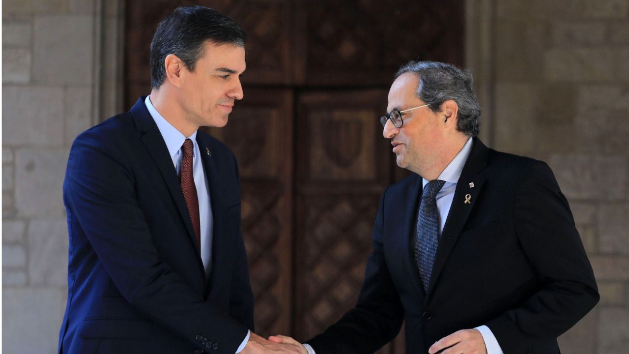 El Gobierno propone iniciar la mesa de diálogo de Cataluña el 24-F y Torra no confirma su asistencia
